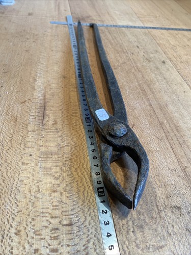 Old tool outil - 25,