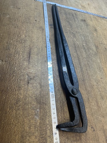Old tool outil - tool, ancien